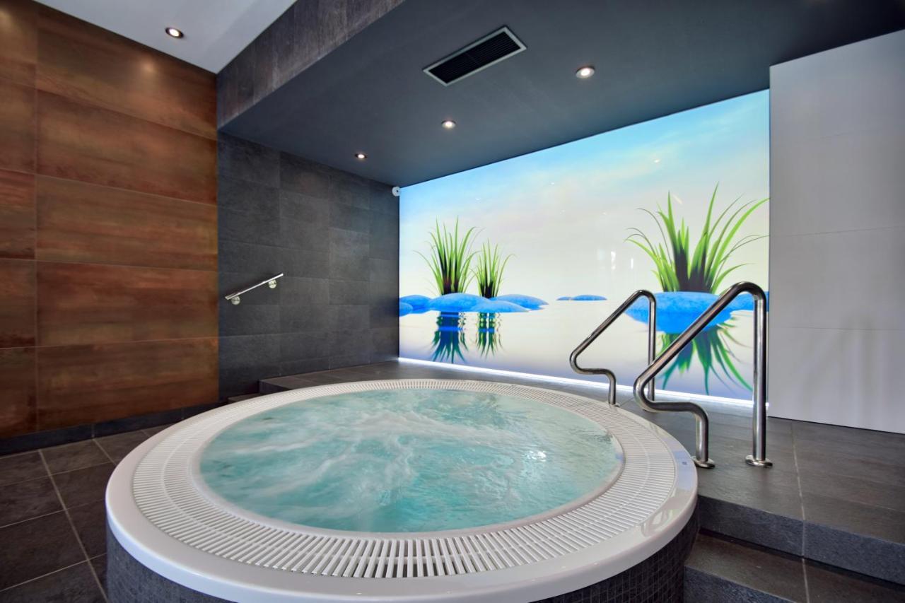 Savana Resort Mielno Mielno  Buitenkant foto